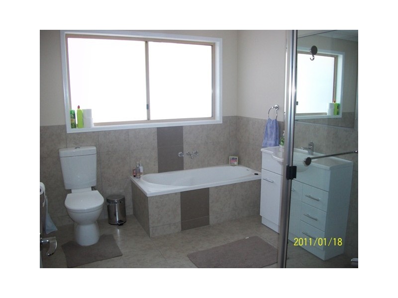 31447 WARREGO H’WAY, Miles QLD 4415