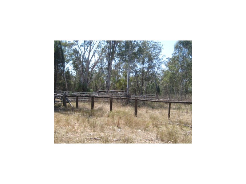 ” Round Mountain”, Jandowae QLD 4410