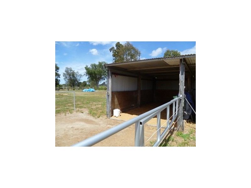 71 MCPHIE ST, Roma QLD 4455