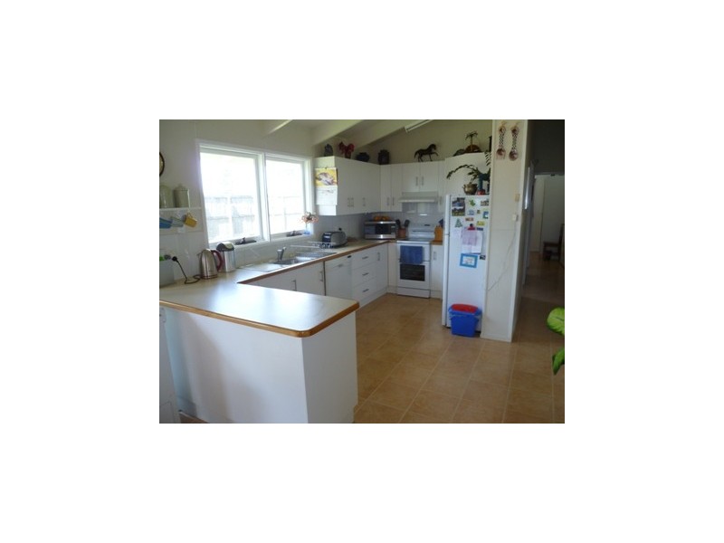 71 MCPHIE ST, Roma QLD 4455