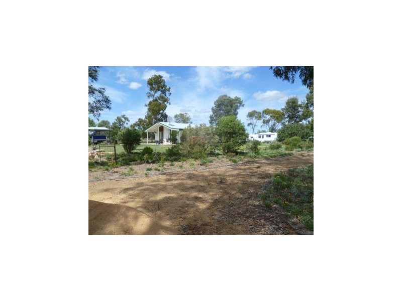 71 MCPHIE ST, Roma QLD 4455