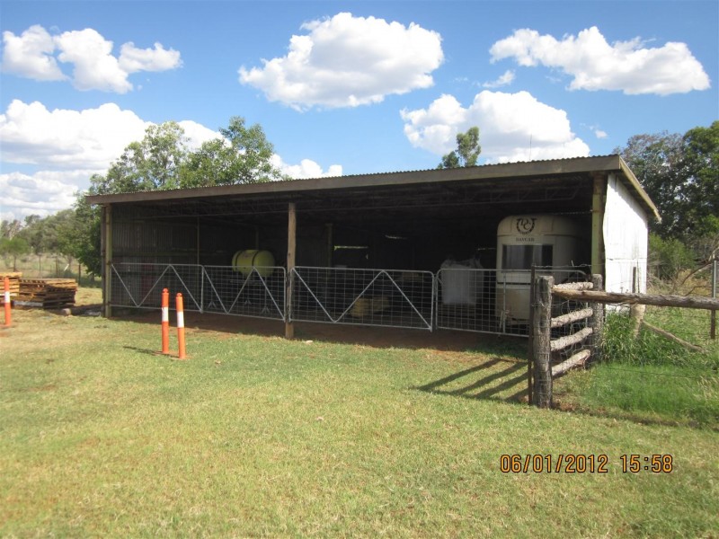 * CLOVER LAKES, Cunnamulla QLD 4490