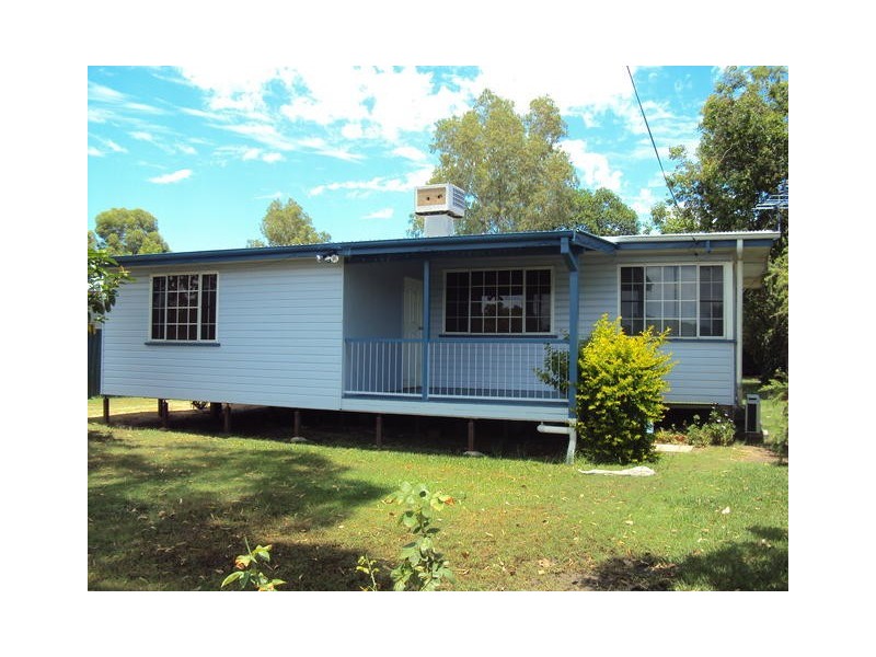 12 MIMOSA STREET, Blackall QLD 4472