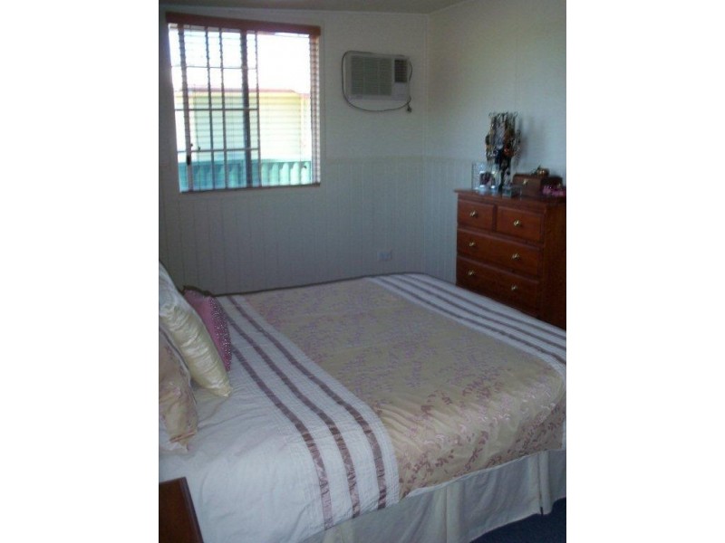 12 MIMOSA STREET, Blackall QLD 4472