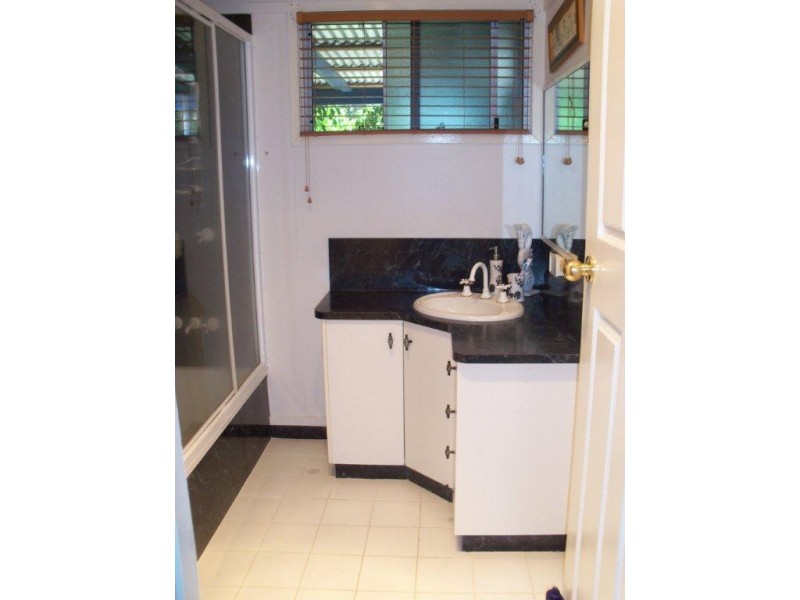 12 MIMOSA STREET, Blackall QLD 4472