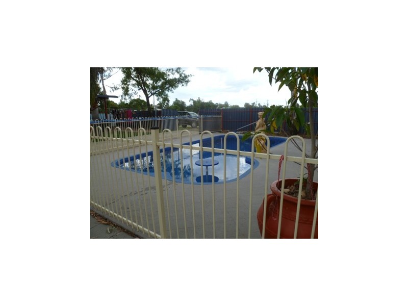 40 Arthur, Roma QLD 4455