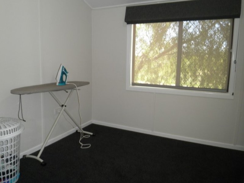 40 Arthur, Roma QLD 4455