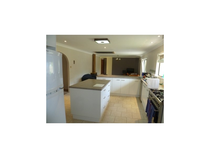 1 NIGHTINGALE, Roma QLD 4455