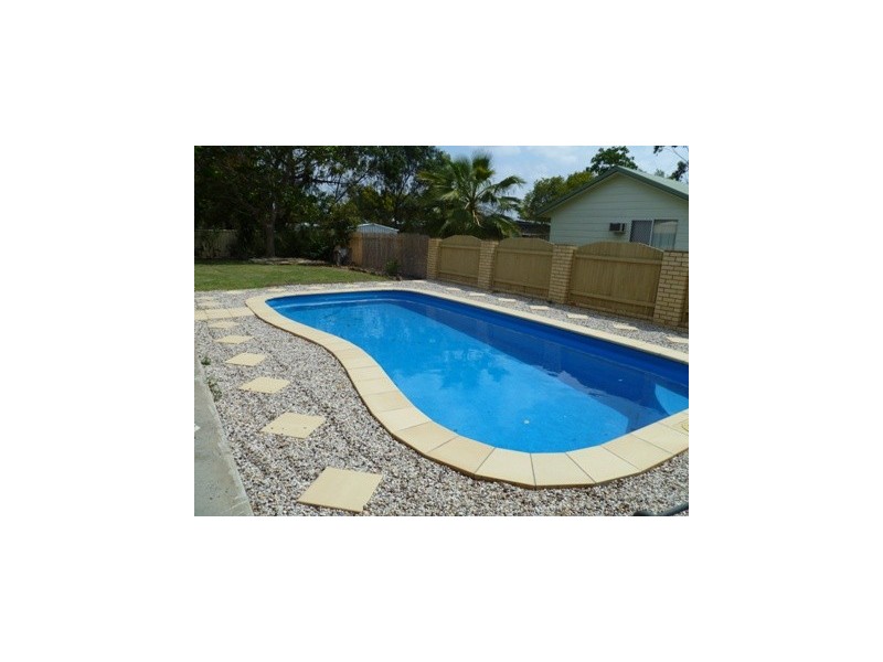 1 NIGHTINGALE, Roma QLD 4455