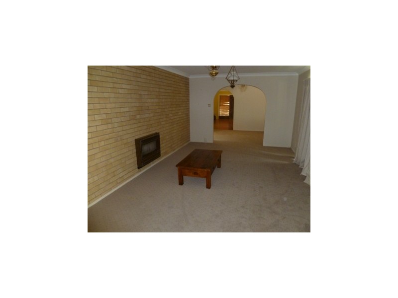 1 NIGHTINGALE, Roma QLD 4455