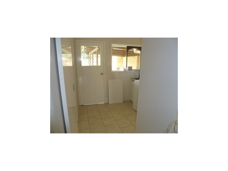 1 NIGHTINGALE, Roma QLD 4455