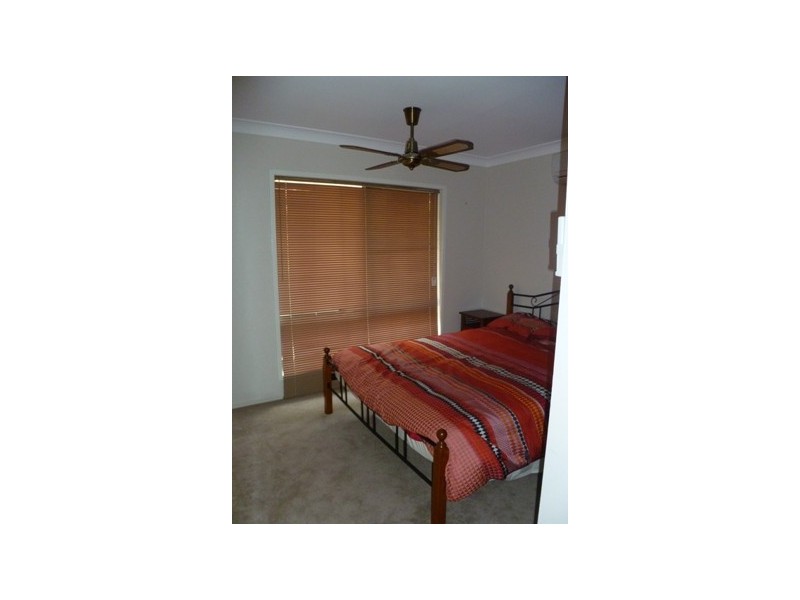 1 NIGHTINGALE, Roma QLD 4455