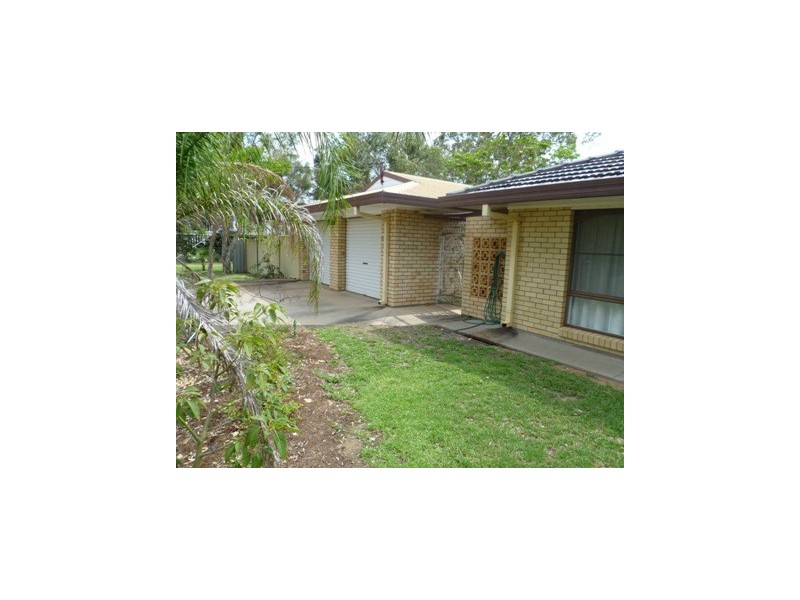 1 NIGHTINGALE, Roma QLD 4455