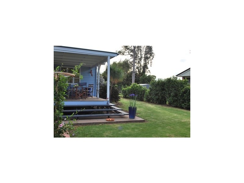 51 Scott St, St George QLD 4487