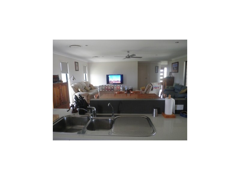 12 Southern Cross Drive, Dalby QLD 4405