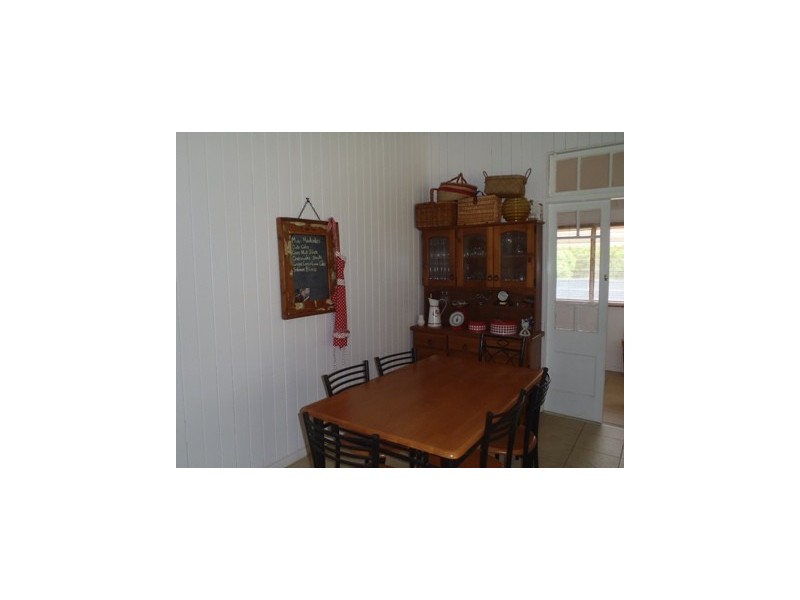 289-291  Alfred St, St George QLD 4487