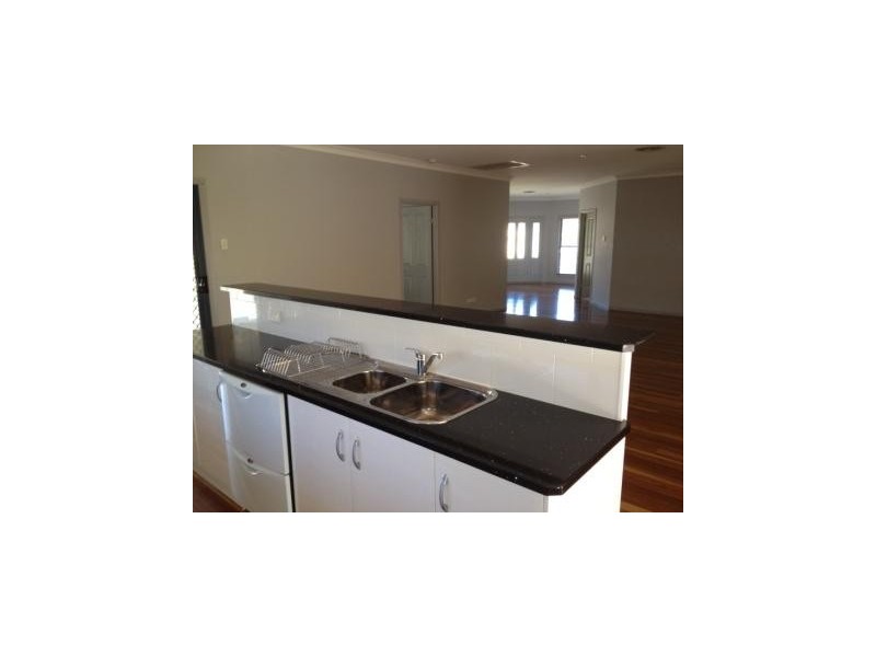 34 McLean Street, Goondiwindi QLD 4390