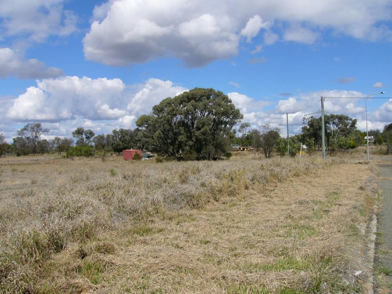 19 Clarke Street, Taroom QLD 4420
