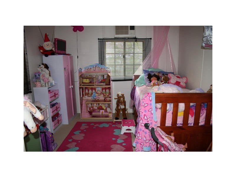 171 RAVENSBOURNE RD, Blackall QLD 4472