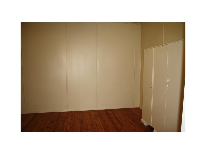 11 ROSE STREET, Blackall QLD 4472