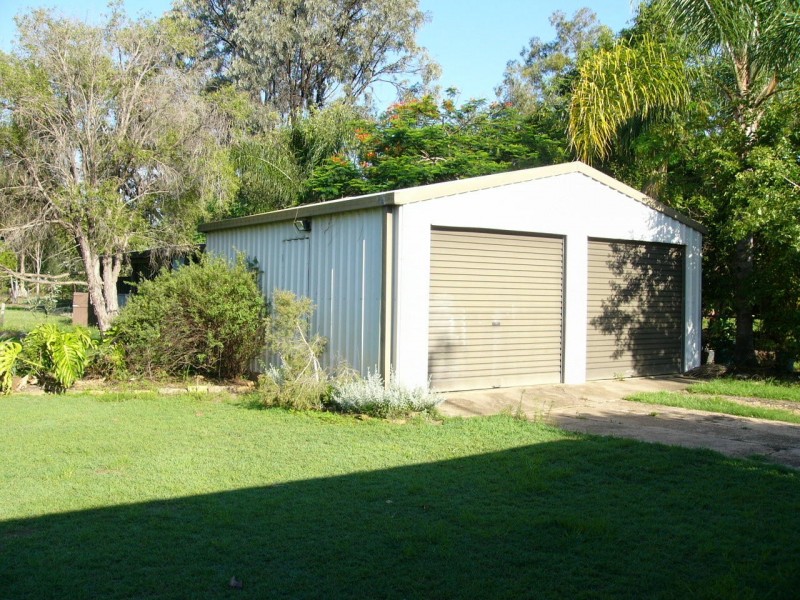 20 Wolsey Street, Taroom QLD 4420