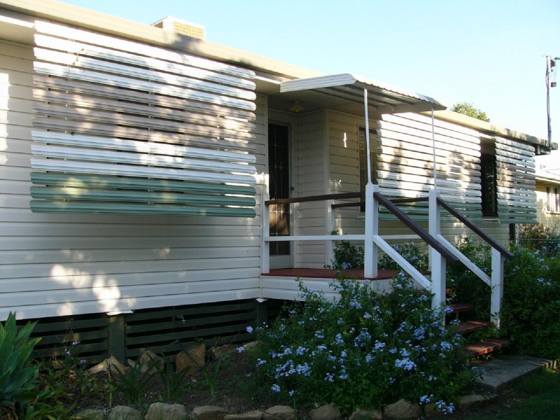 20 Wolsey Street, Taroom QLD 4420