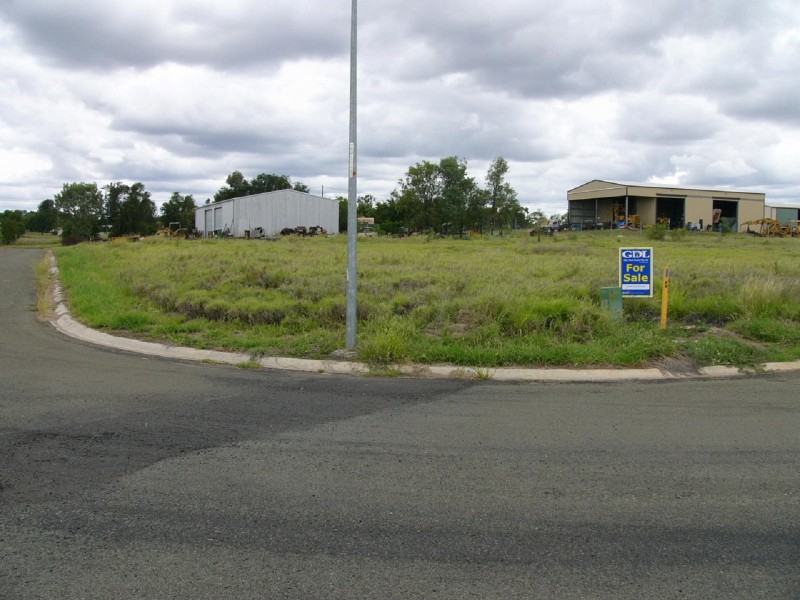 12 Clarke Street, Taroom QLD 4420