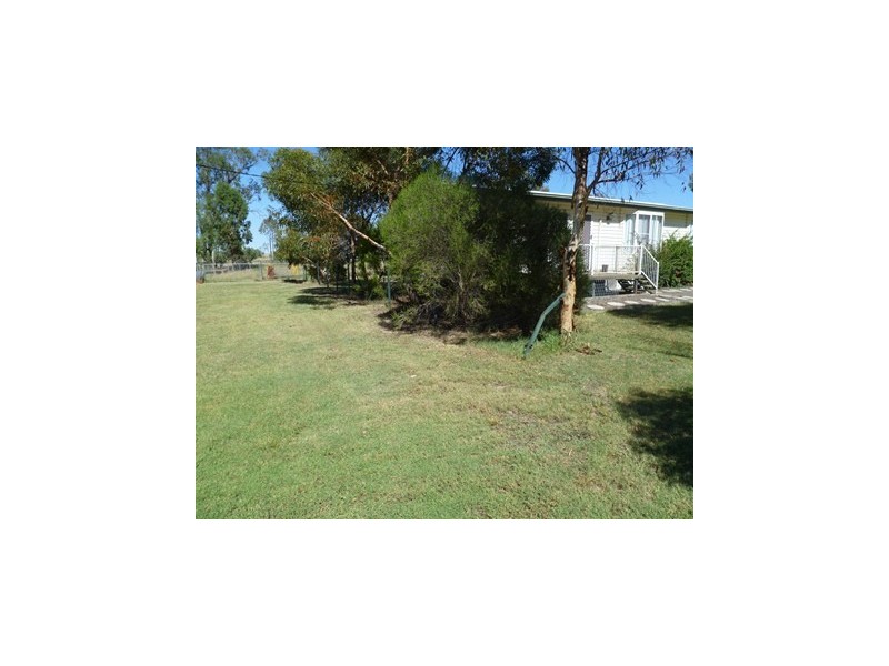 1-3 MAIDEN ST, Roma QLD 4455