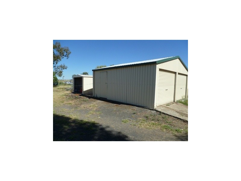 1-3 MAIDEN ST, Roma QLD 4455