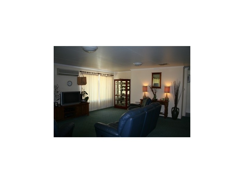 16 Philip Street, St George QLD 4487