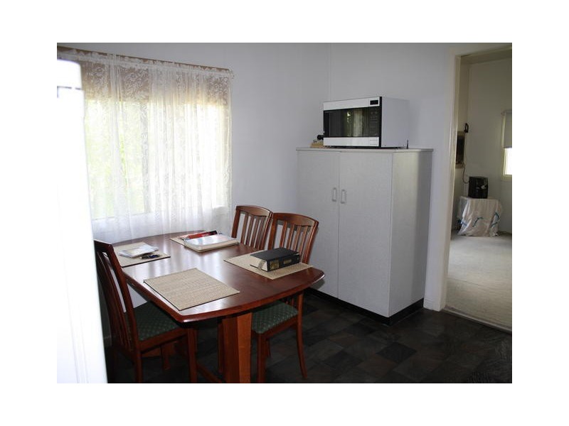 13 WOODBINE STREET, Blackall QLD 4472