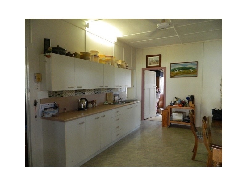 11 Brolga Street, Quilpie QLD 4480