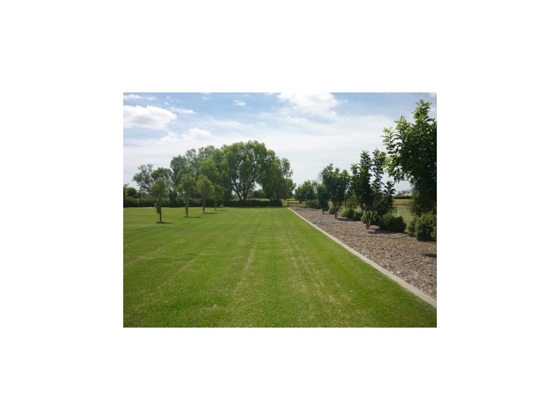 53-57 Herbert Street, St George QLD 4487