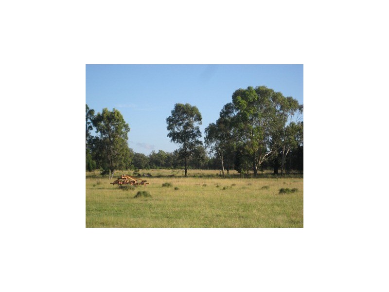 “. Iona Plains “, Tara QLD 4421