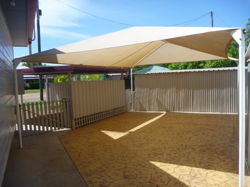 74 Falcon Street, Longreach QLD 4730