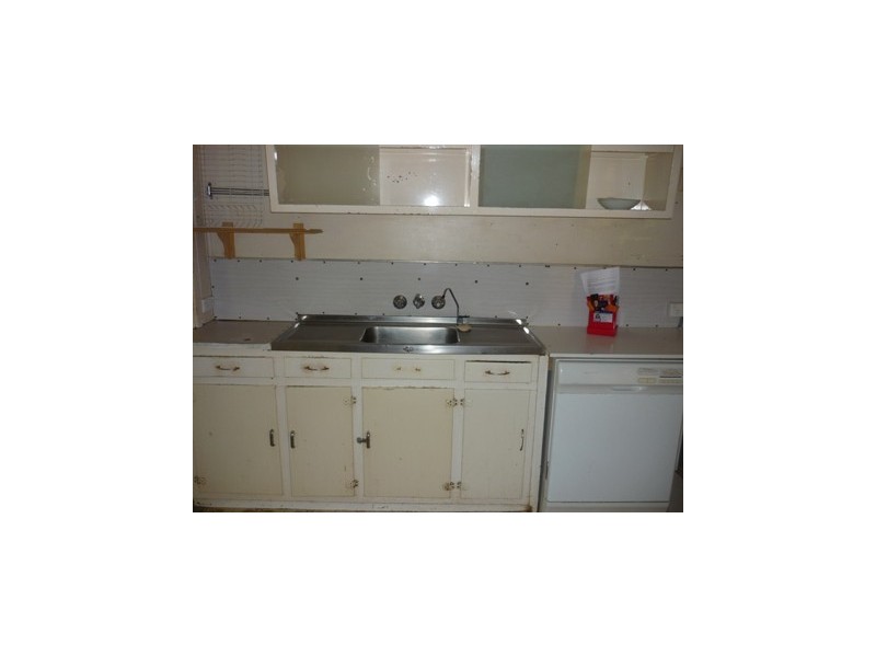 57 Victoria Street, St George QLD 4487