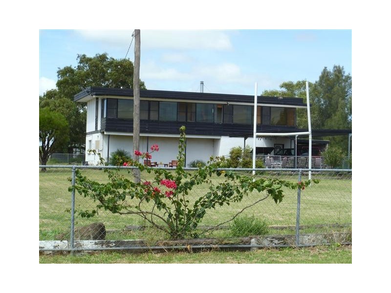 103 Corfe Road, Roma QLD 4455