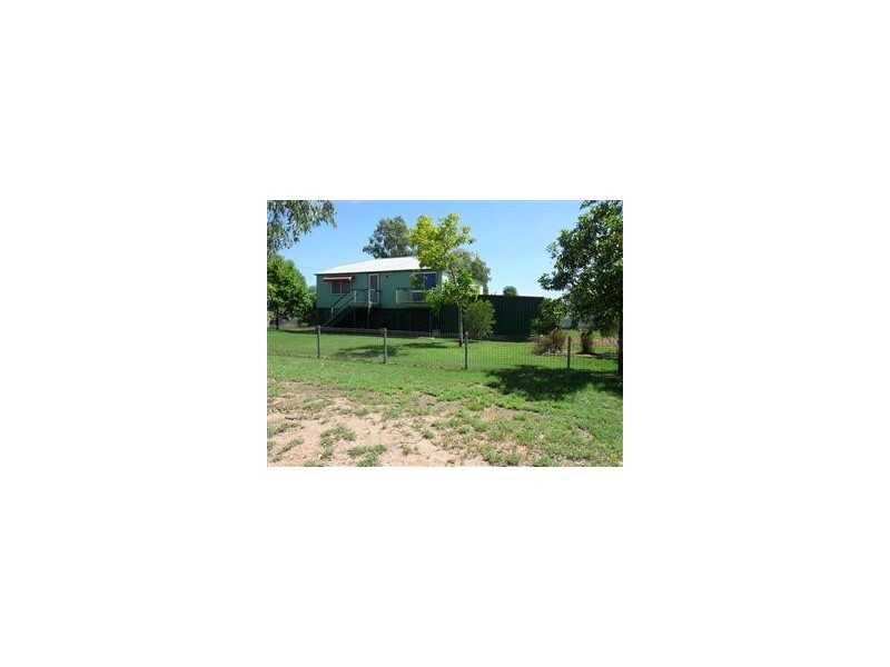 10 Mabel Street, Cunnamulla QLD 4490