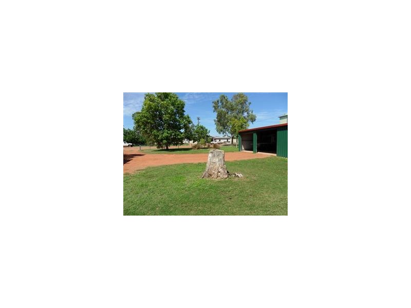 10 Mabel Street, Cunnamulla QLD 4490