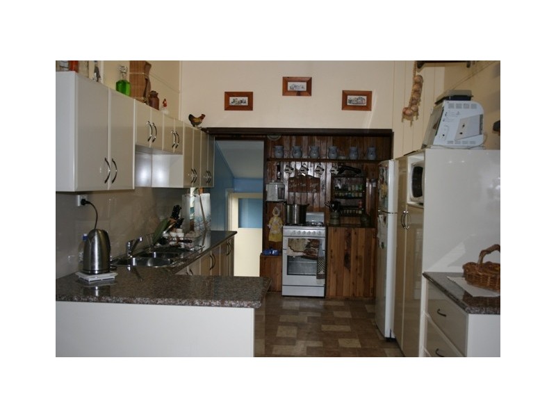 Condamine QLD 4416