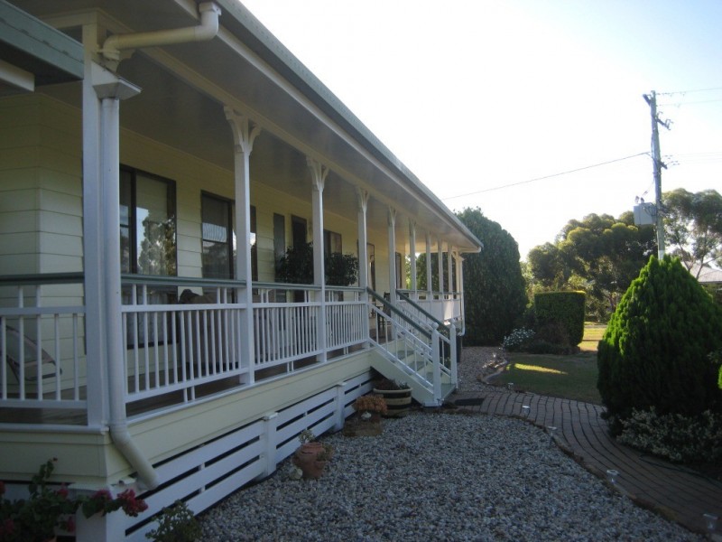 135 Nicholson Street, Dalby QLD 4405