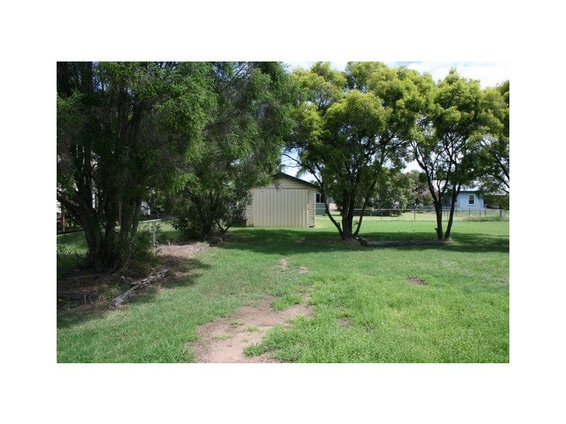 Miles QLD 4415