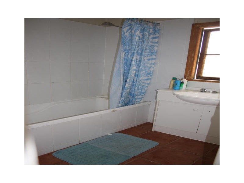 28 GARDEN STREET, Blackall QLD 4472