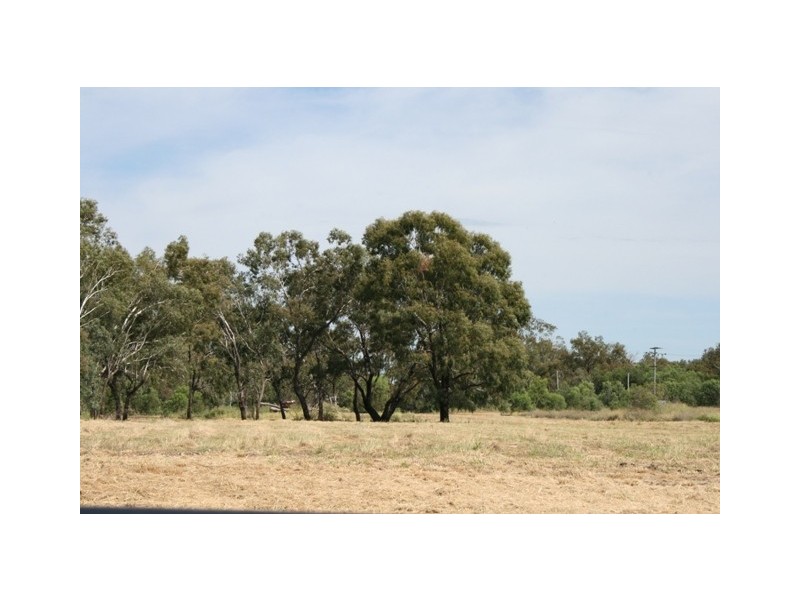 Condamine QLD 4416