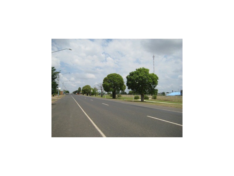 49 Peak Downs Street, Capella QLD 4723