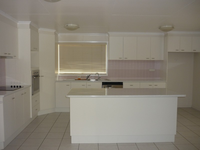 41 Murchison Street, St George QLD 4487