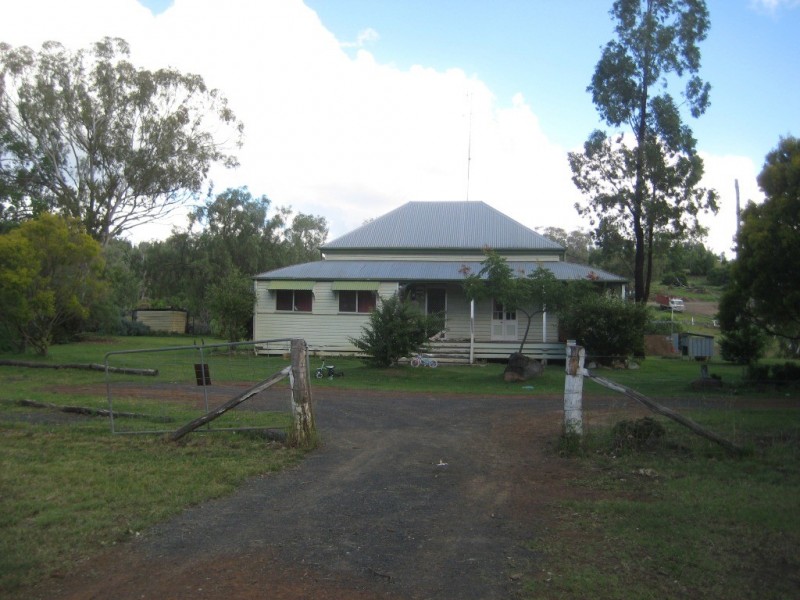 729 Jandowae-Kingaroy Rd, Bell QLD 4408