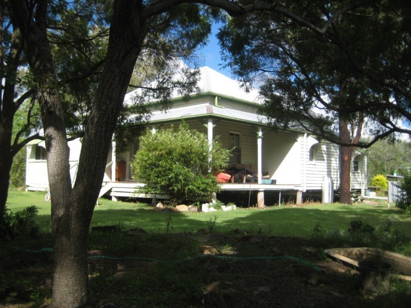 729 Jandowae-Kingaroy Rd, Bell QLD 4408