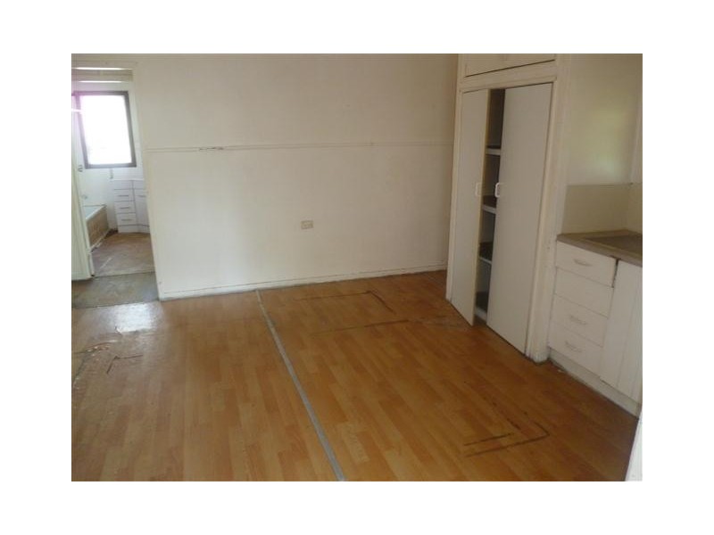 17 MAJOR, Roma QLD 4455