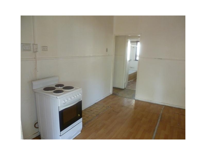 17 MAJOR, Roma QLD 4455